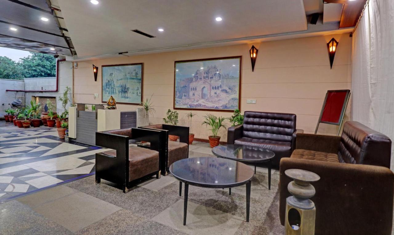 Itsy Hotels Hamlets Stay Noida Exterior photo