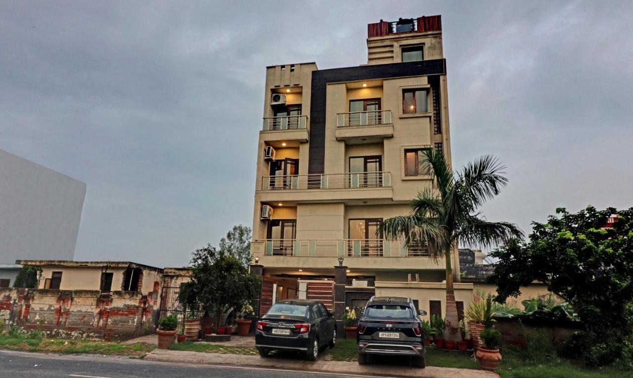 Itsy Hotels Hamlets Stay Noida Exterior photo