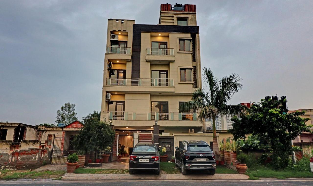 Itsy Hotels Hamlets Stay Noida Exterior photo