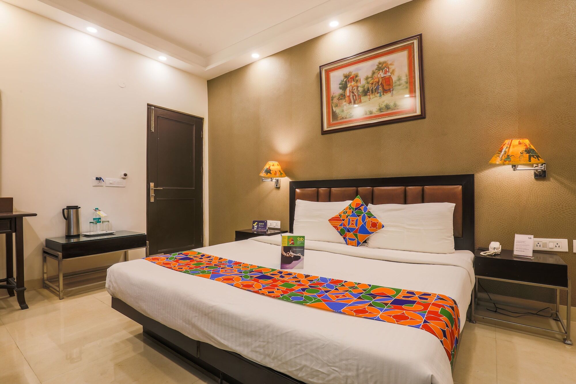 Itsy Hotels Hamlets Stay Noida Exterior photo